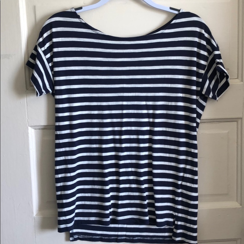H&M small navy and white top